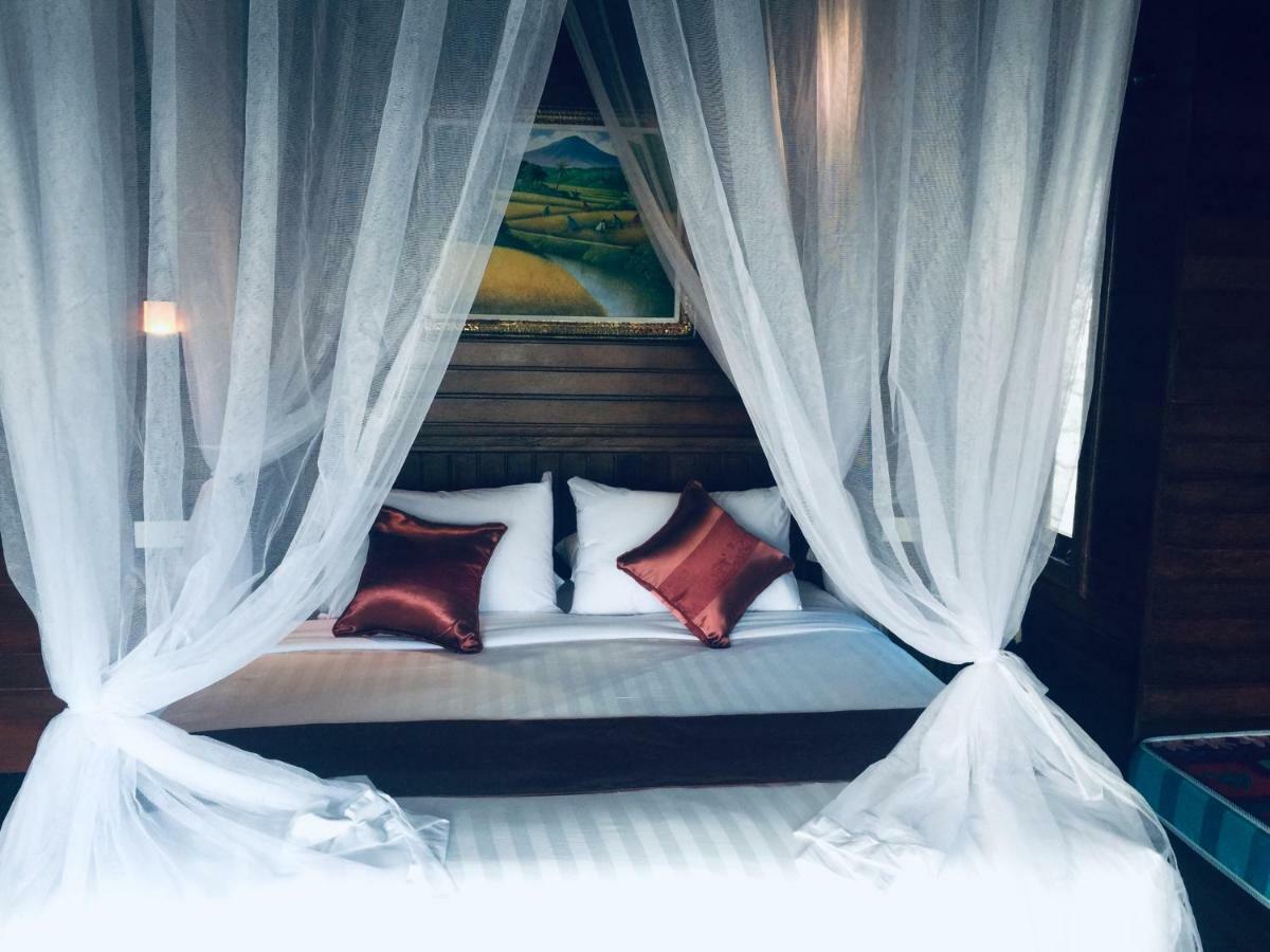Отель Sunday Huts Lembongan Экстерьер фото