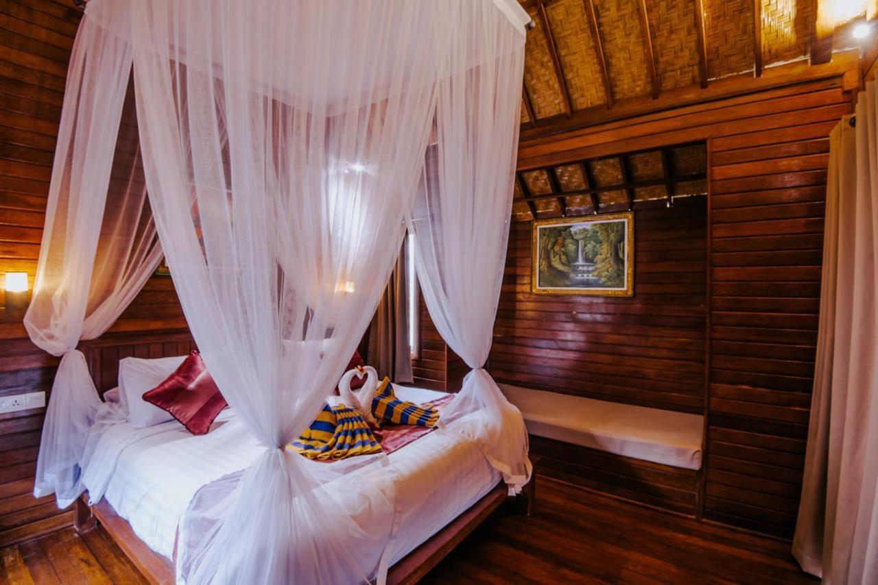 Отель Sunday Huts Lembongan Экстерьер фото